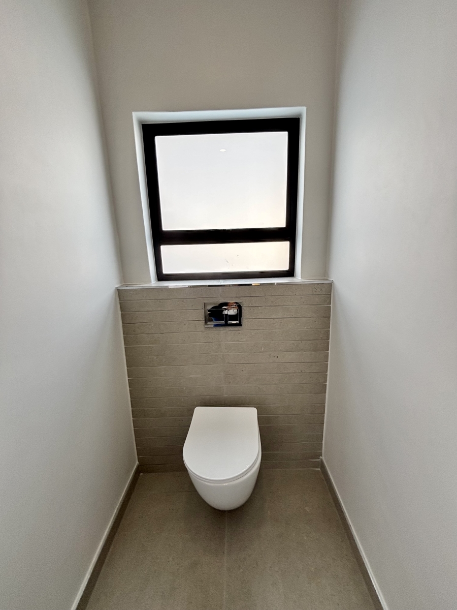 4 Bedroom Property for Sale in Sandown Western Cape